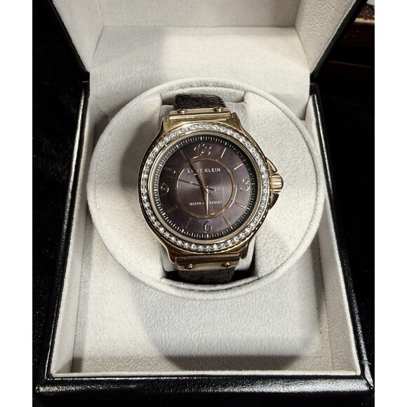 Anne Klein Women’s Quartz Watch Gold Tone Crystal Bezel Leather Strap New Batt main image 8